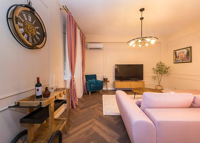 The Pearl Downtown *