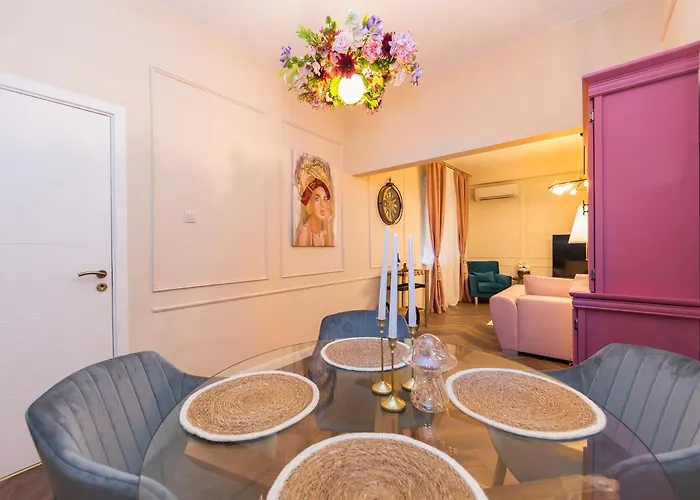 アパート The Pearl Downtown ソフィア